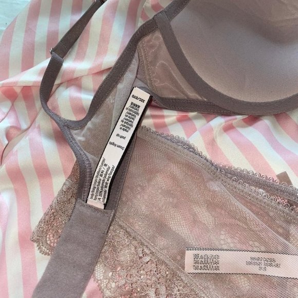 VS Dream Angels 32C Bra + Matching Panty Small - Picture 4 of 4